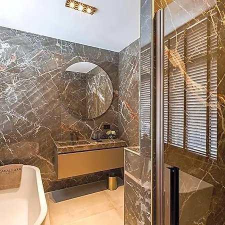 Cavallaro Hotel *